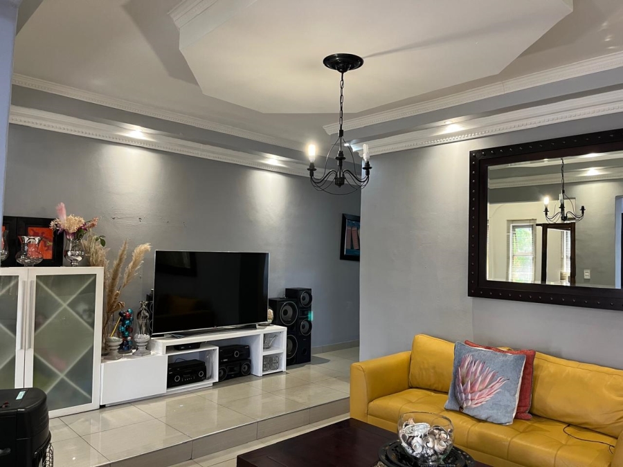  Bedroom Property for Sale in Parow Western Cape